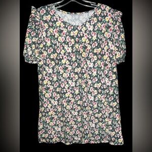158. NEW Crazy Grid Women’s Short Sleeve Black Floral Top